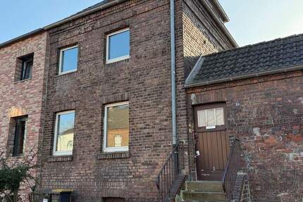 Haus Duisburg Beeck - 4 Zimmer, 73 m&sup2;, 119.000&euro; | Angebot:25742311