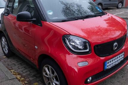 Smart ForTwo 85.700 km 6.750 € Essen 45239