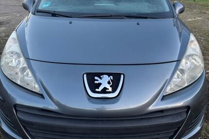 Peugeot 207 160.400 km 1.500 &euro; Velbert 42551