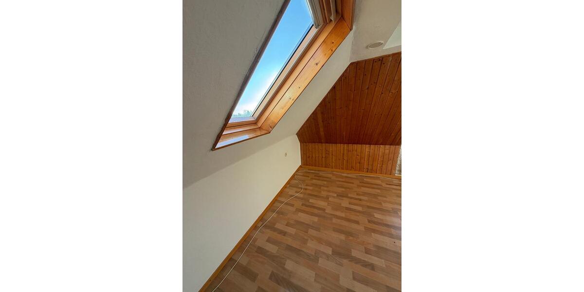 Dachgeschoßwohnung Bochum Eppendorf - 2 Zimmer, 55 m&sup2;, 565&euro; | Angebot:24741291