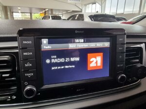 Kia Rio Dream Team Kamera Alu Navi DAB Klimaautom. SHZ 48.722 km 11.290 &euro; HAAN 42781