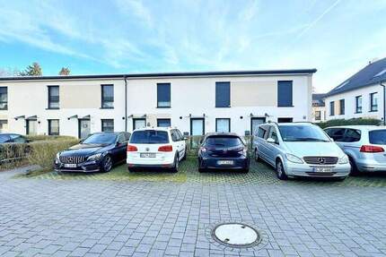 Haus Düsseldorf Eller - 3 Zimmer, 81 m&sup2;, 439.000&euro; | Angebot:25472529