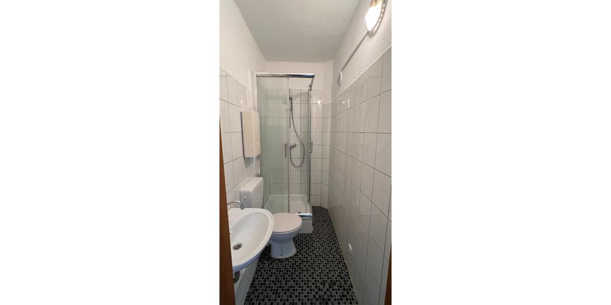 Etagenwohnung Velbert Velbert-Mitte - 2 Zimmer, 52 m&sup2;, 400&euro; | Angebot:25844066