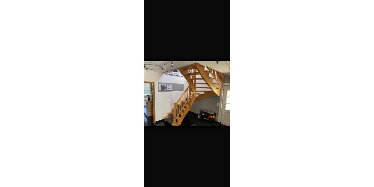 Freistehendes Einfamilienhaus an der Ried 8 zimmer