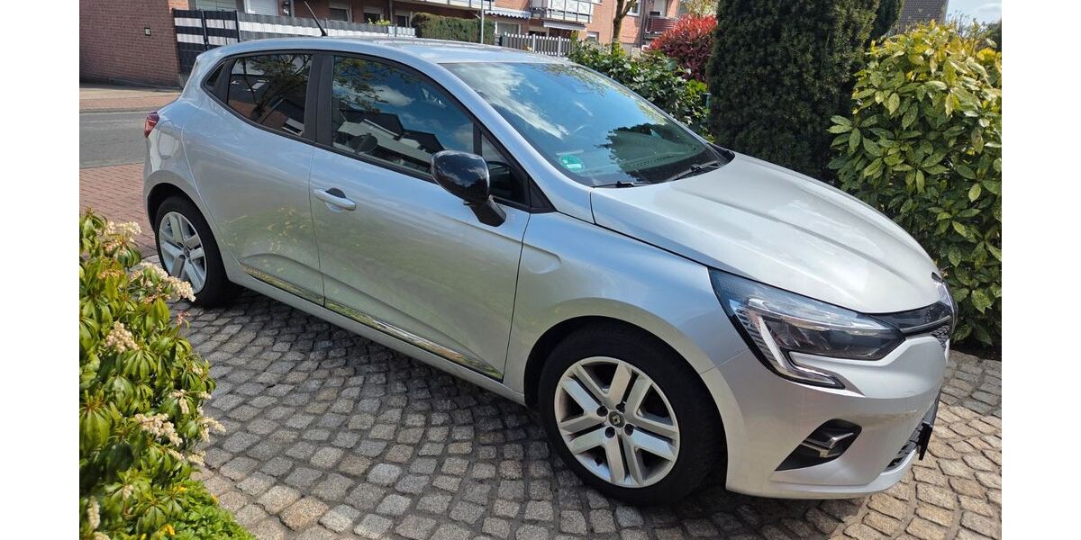Renault Clio 72.000 km 9.730 &euro; Dinslaken 46537
