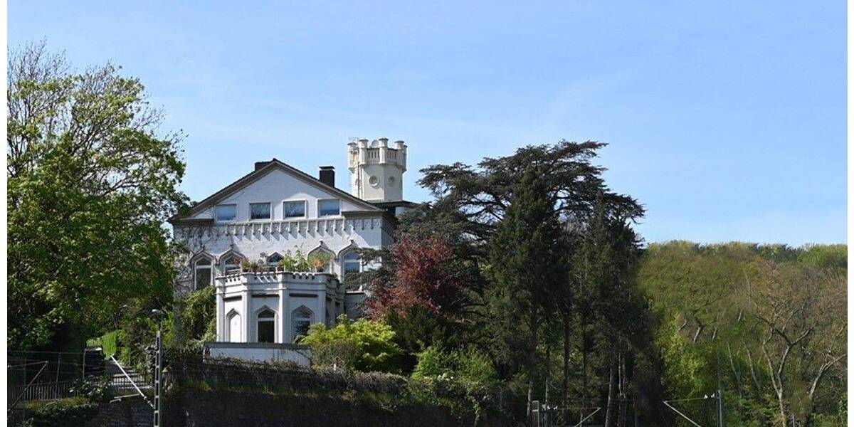 Etagenwohnung Essen Werden - 6 Zimmer, 214 m&sup2;, 634.000&euro; | Angebot:23516050