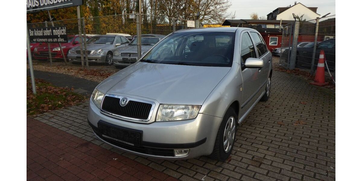 Skoda Fabia 121.000 km 3.490 &euro; Duisburg 47249