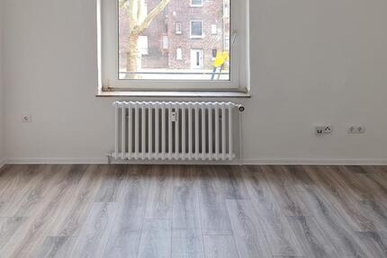 Renovierte helle 3-Zimmer-Wohnung im 1. OG zu vermieten! zimmer