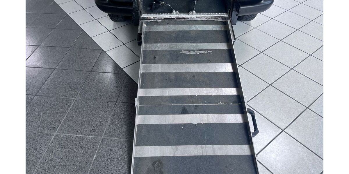 Renault Kangoo 198.000 km 4.870 &euro; Gelsenkirchen 45892