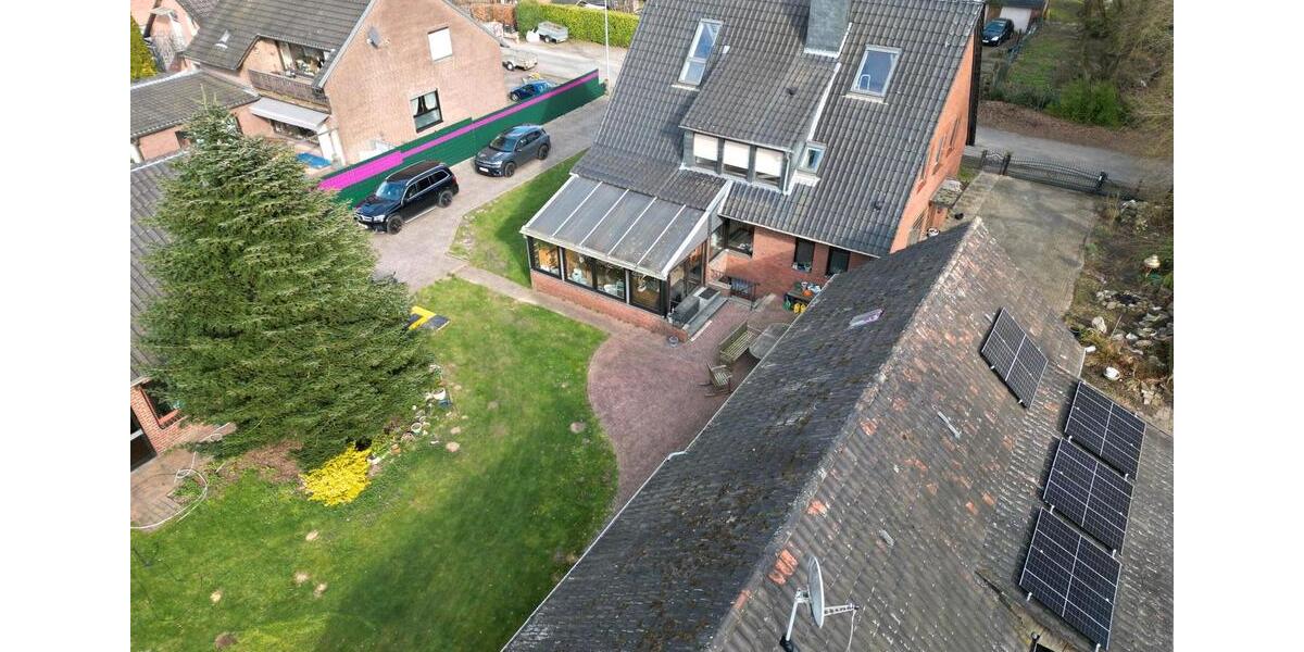 Mehrfamilienhaus, Wohnhaus Hünxe - 9 Zimmer, 180 m&sup2;, 790.000&euro; | Angebot:25810971