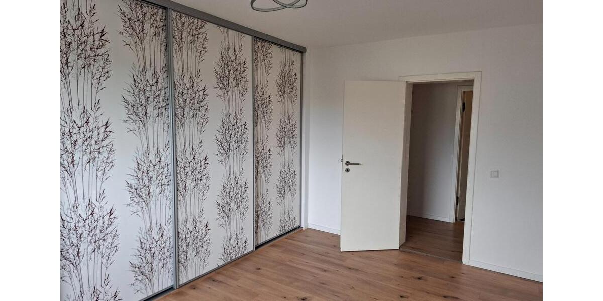 Etagenwohnung Wuppertal Gemarkung Ronsdorf - 3 Zimmer, 80 m&sup2;, 900&euro; | Angebot:26462847