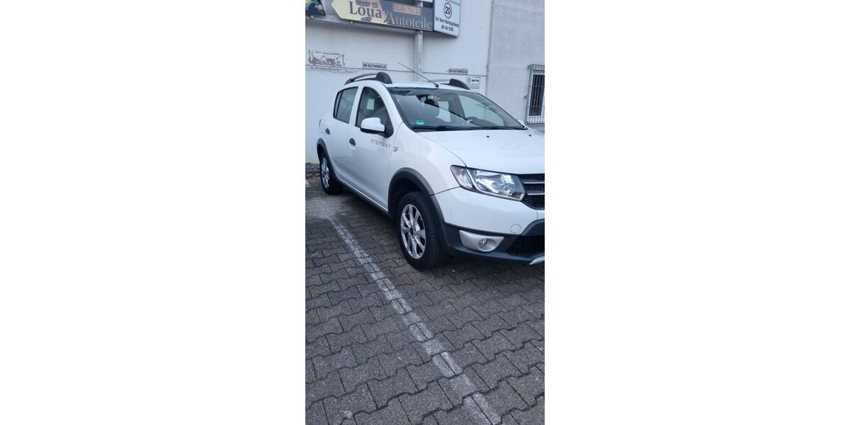 Dacia Sandero 153.000 km 4.100 &euro; Essen 45326
