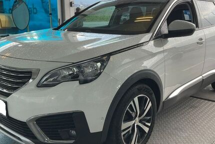 Peugeot 5008 103.884 km 17.497 &euro; Wuppertal 42327