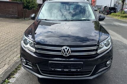 VW Tiguan 91.000 km 9.999 &euro; Gelsenkirchen 45879