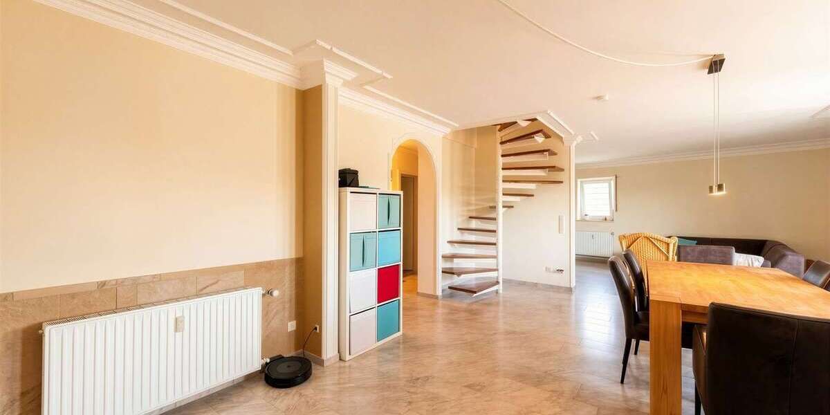 Maisonette-Traum in Burgaltendorf: 148 m², Balkon, Grünblick und viel Platz - Maisonettenwohnung Essen Stadtbezirk VIII | Angebot:26957680