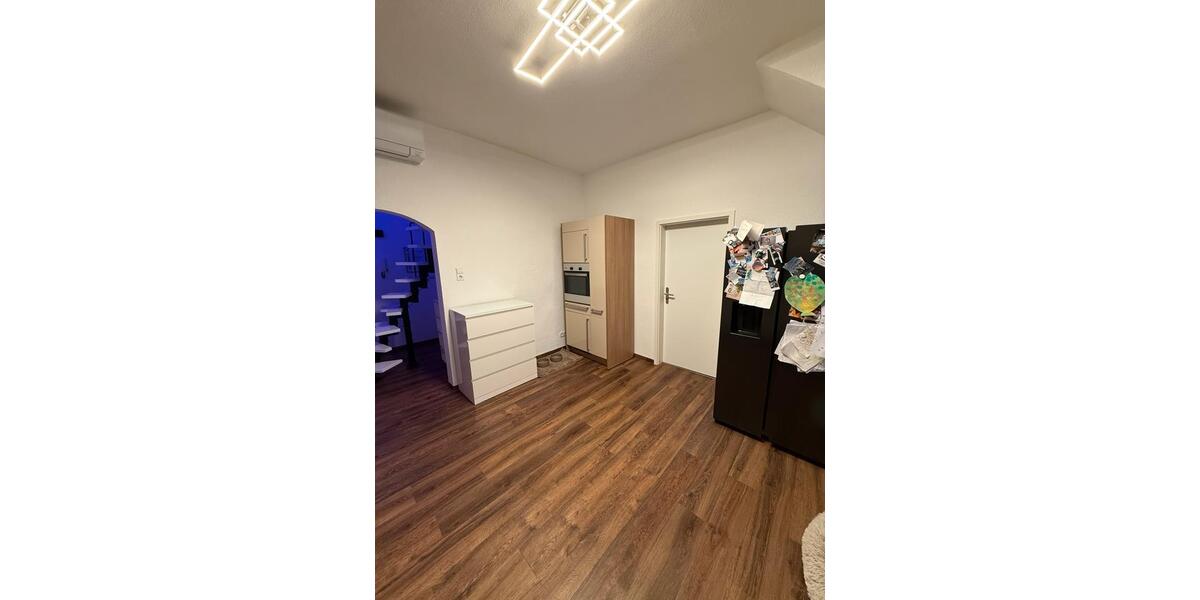 Dachgeschoßwohnung Herten - 4 Zimmer, 82 m&sup2;, 580&euro; | Angebot:26399835