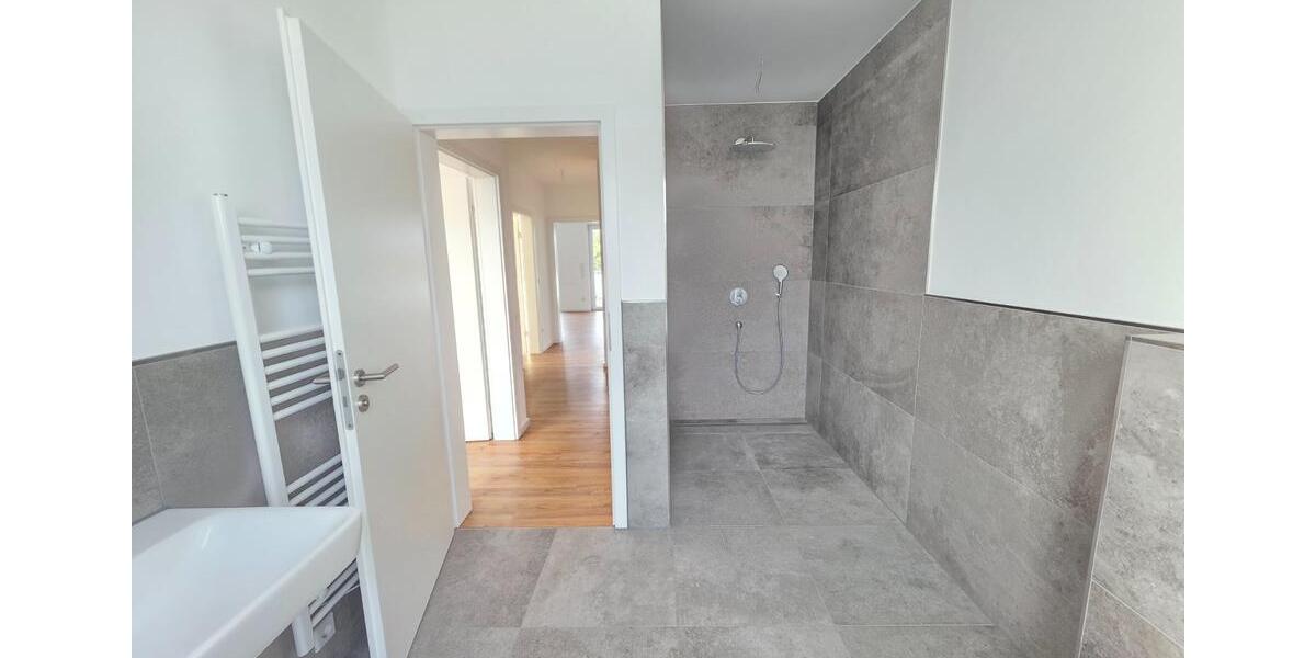 Etagenwohnung Bottrop Ebel - 4.5 Zimmer, 96 m&sup2;, 1.152&euro; | Angebot:25569563