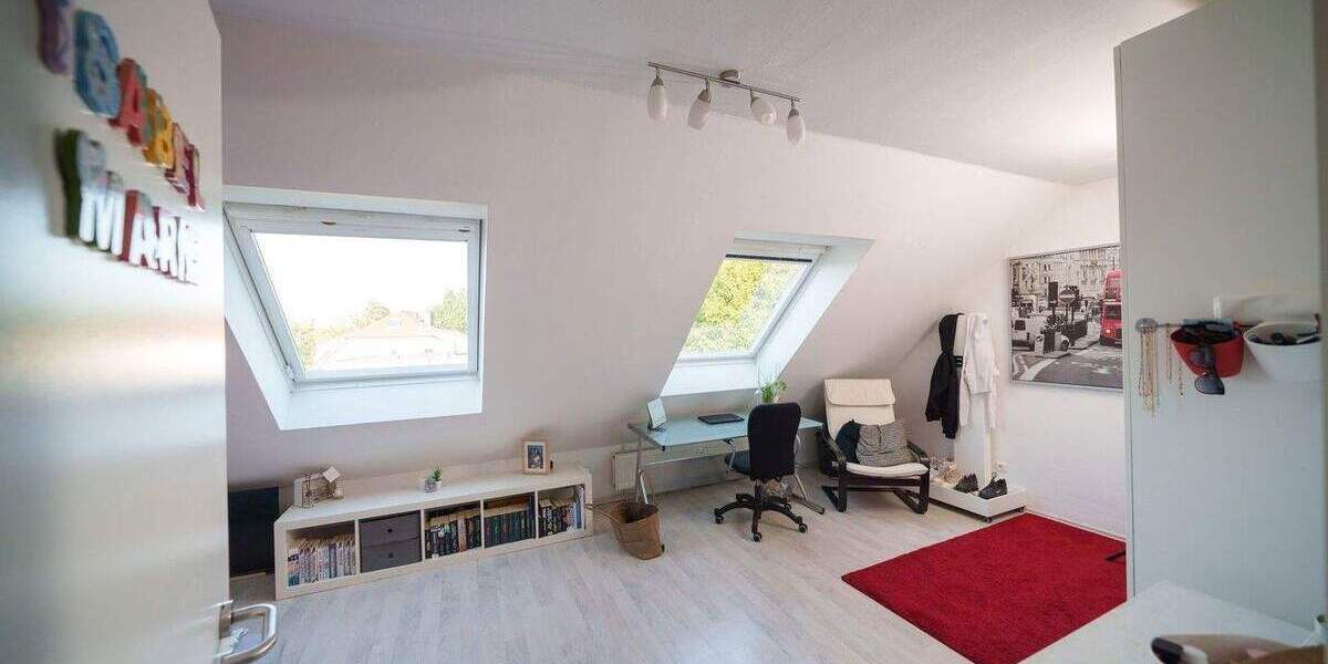 Großzügige Wohnung über 3 Etagen in Bochum LindenDahlhausen 8 zimmer