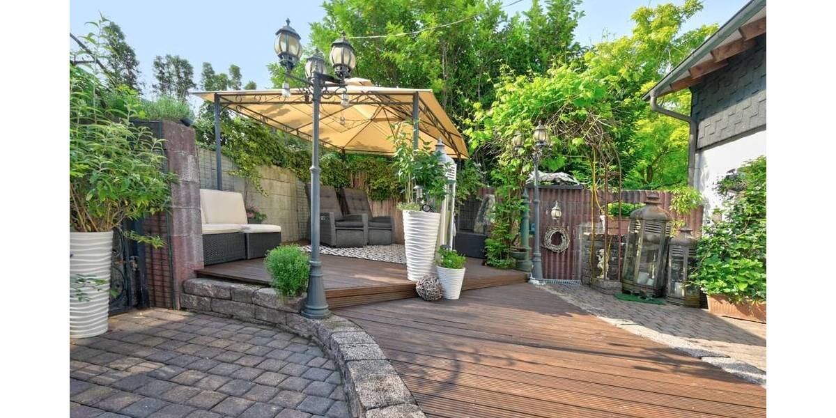 Mehrfamilienhaus, Wohnhaus Essen Frintrop - 5 Zimmer, 160 m&sup2;, 469.000&euro; | Angebot:26487013