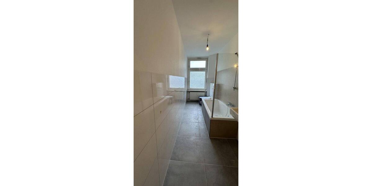Etagenwohnung Wuppertal Barmen - 4 Zimmer, 94 m&sup2;, 840&euro; | Angebot:26801703