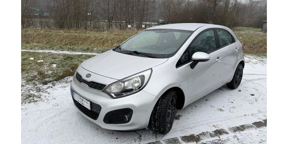 Kia Rio 139.741 km 3.800 &euro; Marl 45768