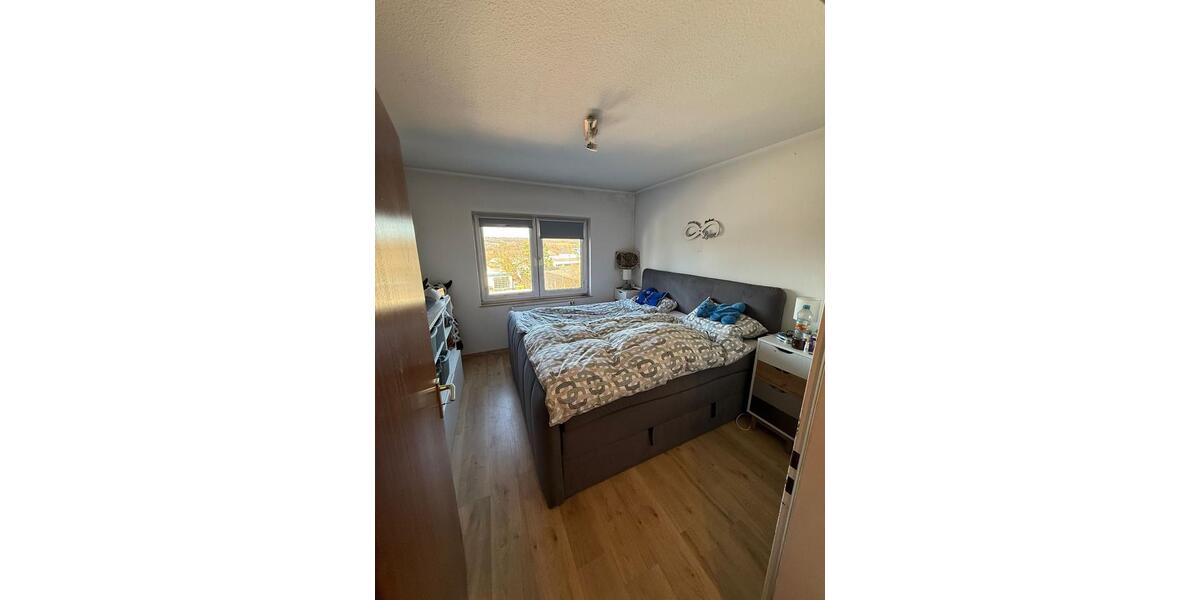 Etagenwohnung Wuppertal Gemarkung Nächstebreck - 2 Zimmer, 77 m&sup2;, 723&euro; | Angebot:25396074