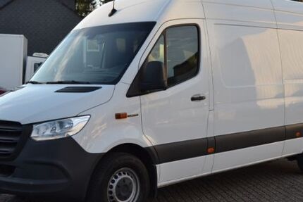 Mercedes-Benz Sprinter 38.051 km 17.980 &euro; Essen 45219