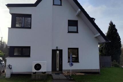 Neubau-Doppelhaushälfte mit 5,5 Zimmern in Essen-Überruhr-Hinsel 5.5 zimmer