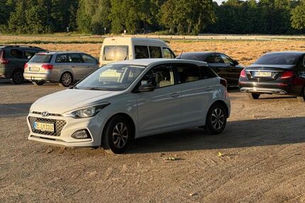 Hyundai i20 71.000 km 12.000 &euro; Oer Erkenschwick 45739