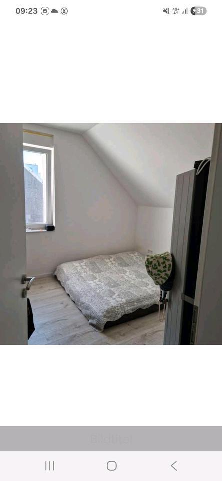Schöne 4 12 Zimmer Wohnung