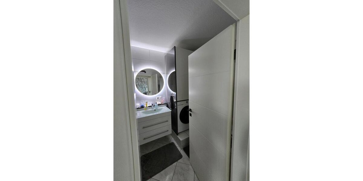 Etagenwohnung Ratingen Tiefenbroich - 3 Zimmer, 92 m&sup2;, 320.000&euro; | Angebot:24867582