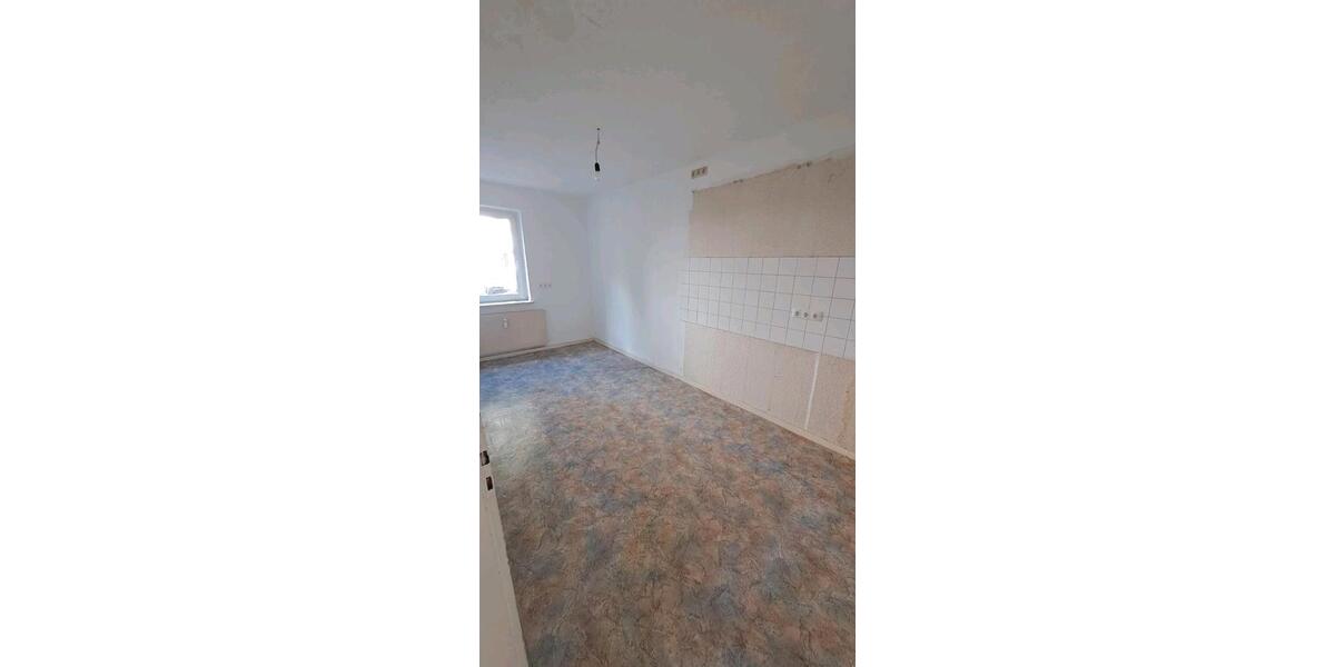Erdgeschoßwohnung Essen Stadtbezirk III - 3 Zimmer, 75 m&sup2;, 150.000&euro; | Angebot:27457205
