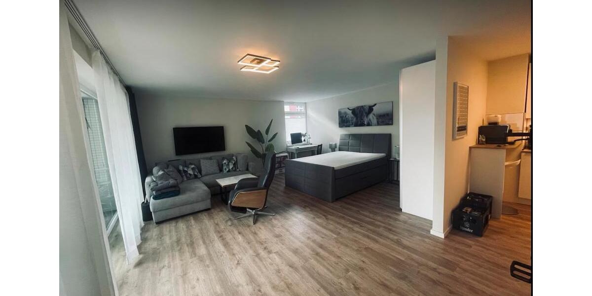 Lichtdurchflutetes Apartment mit Balkon - möbliert, Top Lage 1.5 zimmer