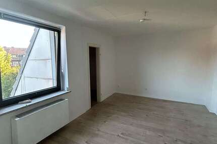 Wohnung Essen - Altenessen Altenessen - 2.5 Zimmer, 35 m&sup2;, 260&euro; | Angebot:26933977