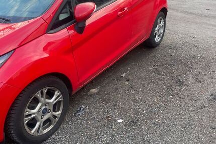 Ford Fiesta 110.000 km 3.800 &euro; Essen 45131