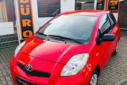 Toyota Yaris 80.000 km 3.980 &euro; Moers 47445