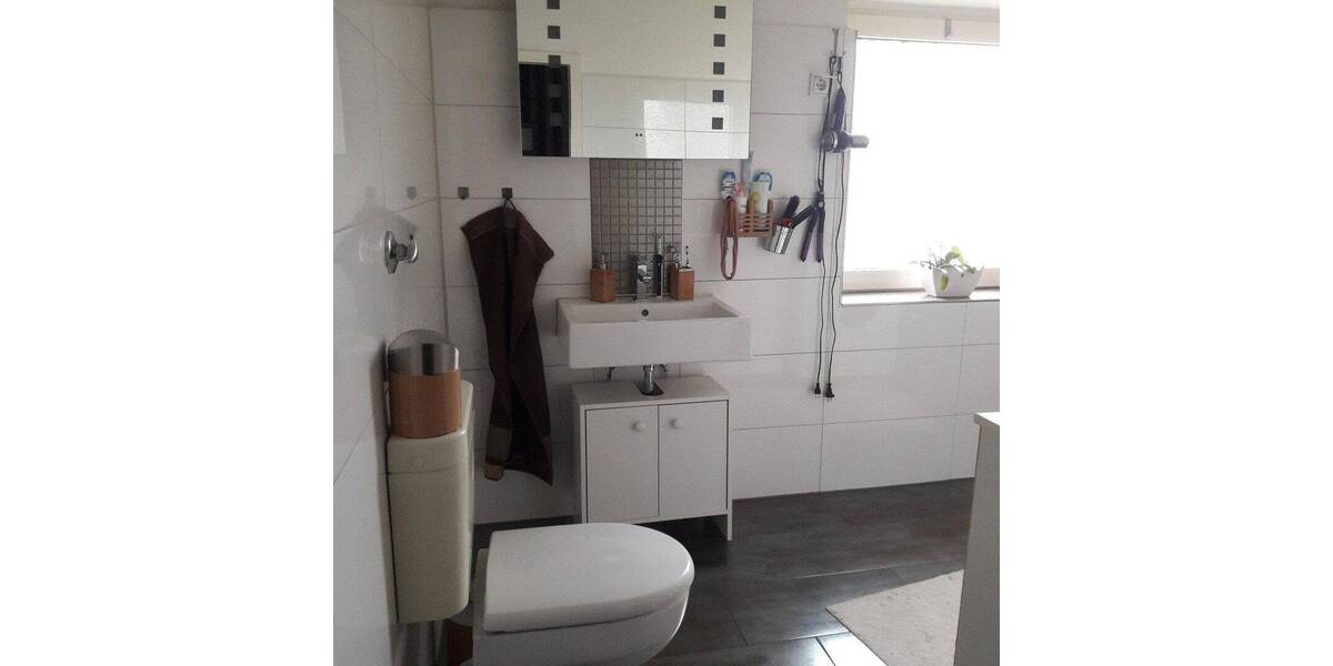 Etagenwohnung Essen Altendorf - 4 Zimmer, 92 m&sup2;, 744&euro; | Angebot:26823926