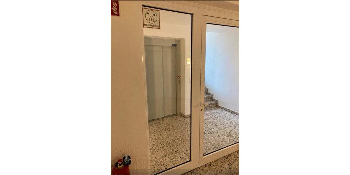 Etagenwohnung Bochum Querenburg - 1 Zimmer, 23 m&sup2;, 498&euro; | Angebot:25759257