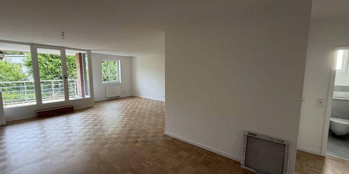 Etagenwohnung Essen Rüttenscheid - 3 Zimmer, 93 m&sup2;, 1.500&euro; | Angebot:26819320