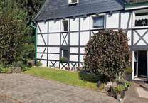 Haus zum Kaufen in Solingen 459.000 € 120 m²